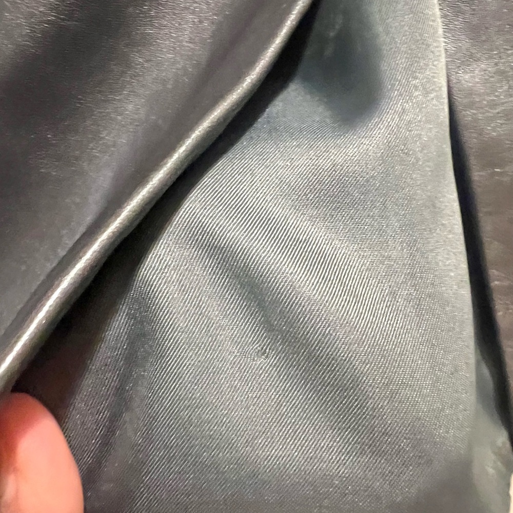 Vakko Lether Skirt - Picture 11 of 11